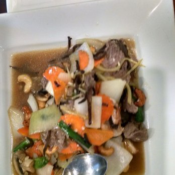 Buddha Thai Kitchen - Bangkok Beef with Chow Mein noodles - Thai Near Me - Middletown, California