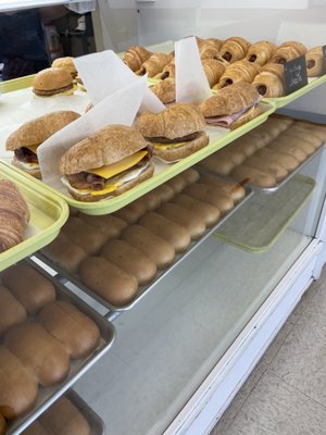 Grand Donuts by null