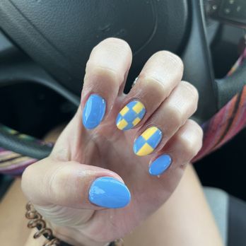 Amazing Nails & Spa - Nail Salons Near Me - Turlock, California