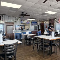 The Cajun Shack - Open seating