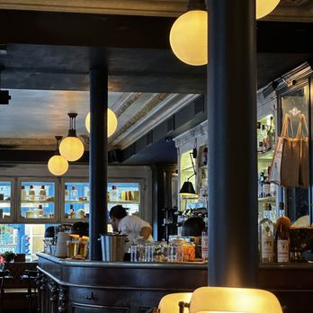 Les Antiquaires - Bistros Near Me - Paris, 75 Les Antiquaires - Bistros Near Me - Paris, 75