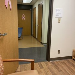 Kaiser Permanente - Waiting area for mammo
