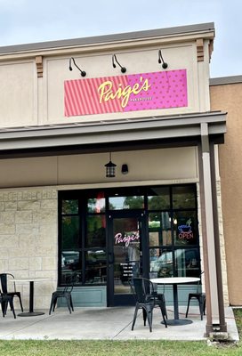Paige's Bakehouse by null