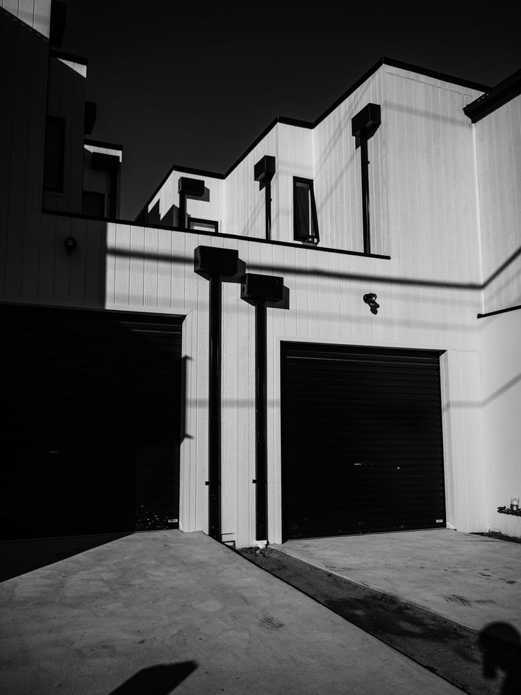 Craig's Garage Doors - Garage Door Contractor in Torrance, CA