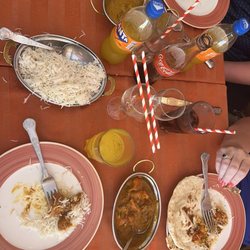 Les Délices du Kashmir Montparnasse - Lamb korma, chicken tikka masala rice and naan.