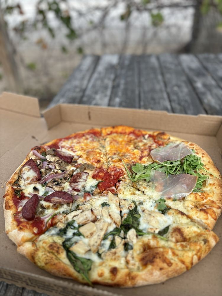 Social spots from Fralo's