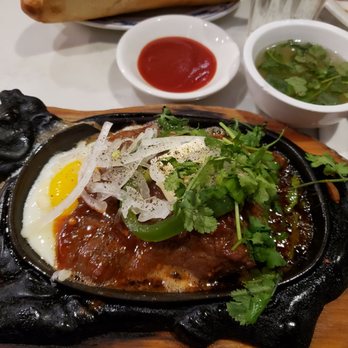 Saigon Chicken House - Sizzling beef - Vietnamese Near Me - Boston, Massachusetts