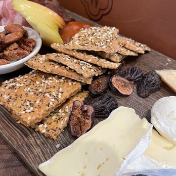 Wente Vineyards - Classic Charcuterie - Wine Tasting Room Near Me - Livermore, California Wente Vineyards - Classic Charcuterie - Wine Tasting Room Near Me - Livermore, California