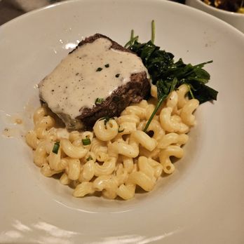 The Keep - Short rib with Mac and cheese - Bars Near Me - Columbus, Ohio