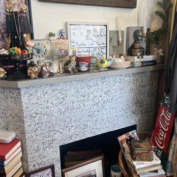 Rudy’s Vintage Thrift - Thrift Stores Near Me - Laguna Beach, California Rudy’s Vintage Thrift - Thrift Stores Near Me - Laguna Beach, California