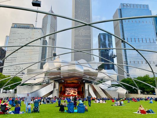Jay Pritzker Pavilion by null