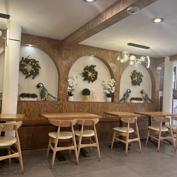 Pizza Del Valle - Sitting - Pizza Near Me - New York, New York Pizza Del Valle - Sitting - Pizza Near Me - New York, New York