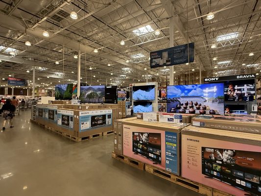 Costco Wholesale by null
