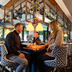 Sammy's Restaurant & Bar