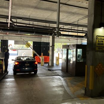 Radius Garage - Parking Near Me - Hollywood, Florida Radius Garage - Parking Near Me - Hollywood, Florida