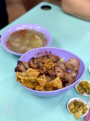 Ji Ji Wanton Noodle Specialist by null
