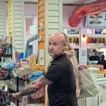Dickinson Candy - Candy Stores Near Me - Old Orchard Beach, Maine