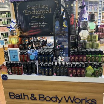 Bath & Body Works - Halloween coming - Cosmetics & Beauty Supply Near Me - Las Vegas, Nevada Bath & Body Works - Halloween coming - Cosmetics & Beauty Supply Near Me - Las Vegas, Nevada