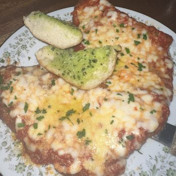 Gabbiano's - Chicken Parmesan - Italian Near Me - Portland, Oregon