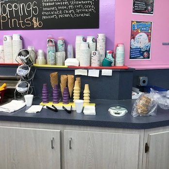 Sprinkles Ice Cream Shoppe - Ice Cream & Frozen Yogurt Near Me - Schaumburg, Illinois Sprinkles Ice Cream Shoppe - Ice Cream & Frozen Yogurt Near Me - Schaumburg, Illinois
