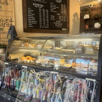 Cafe Andreini - Coffee & Tea Near Me - Arroyo Grande, California