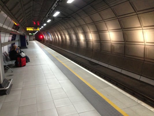 HEATHROW AIRPORT TERMINALS 1, 2 & 3 LONDON UNDERGROUND STATION ...