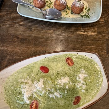 Trattoria Da Sofia - Happy Hour : cheese ravioli in pesto, arancini - Italian Near Me - San Diego, California Trattoria Da Sofia - Happy Hour : cheese ravioli in pesto, arancini - Italian Near Me - San Diego, California