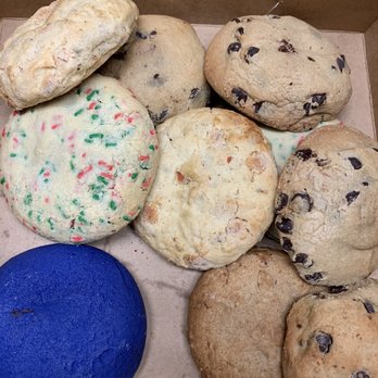 Duchess Cookies - Chocolate chip and Cookie Monster and Churro oh my! Get em and enjoy em! - Desserts Near Me - Plainview, New York