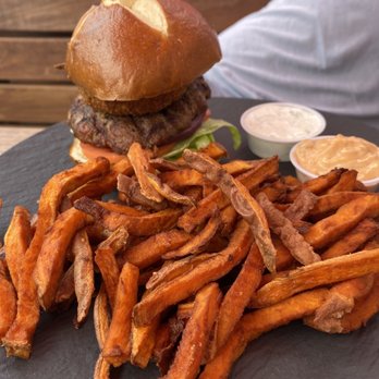 The Crooked Cue - Lamb Burger with Sweet Fries - Pool Halls Near Me - Mississauga, Ontario