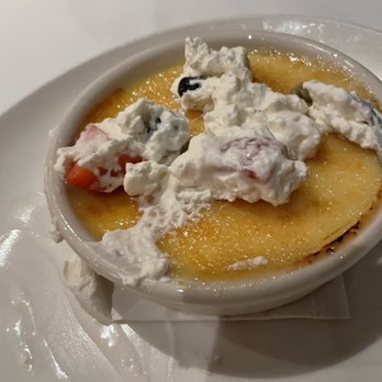 Cutters Crabhouse - Creme Brûlée with fresh fruit and berries - Seafood Near Me - Seattle, Washington Cutters Crabhouse - Creme Brûlée with fresh fruit and berries - Seafood Near Me - Seattle, Washington