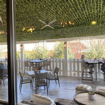 Fairview Farmers - Patio - Breakfast & Brunch Near Me - Fairview, Texas