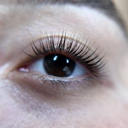 Airla Beauty Studio  - Lash Lift