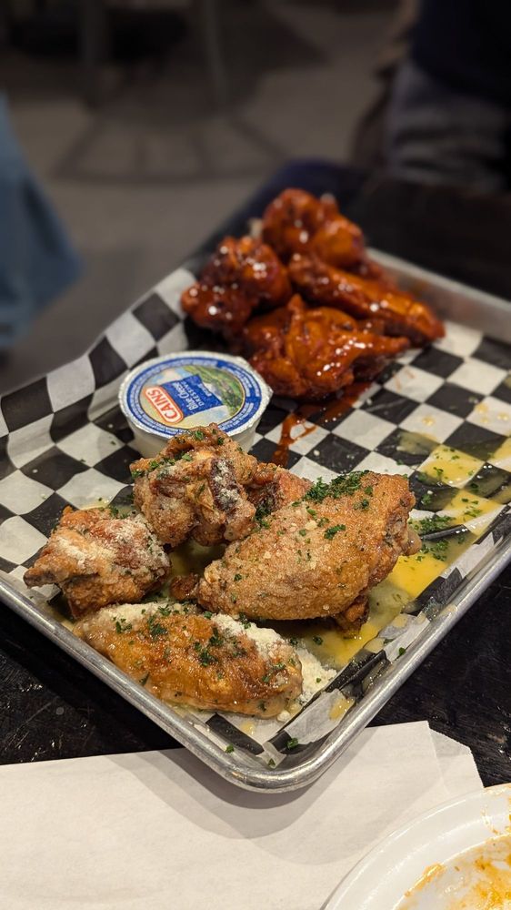 Social spots from Wingnutz Bar & Grill