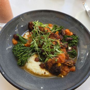Hearth 61 - Shrimp and grits - New American Near Me - Paradise Valley, Arizona