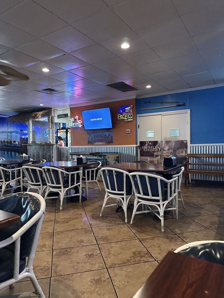 Mariscos El Puerto