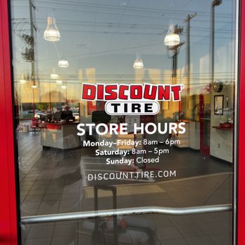 Discount Tire - Store Hourse - Tires Near Me - Louisville, Kentucky Discount Tire - Store Hourse - Tires Near Me - Louisville, Kentucky