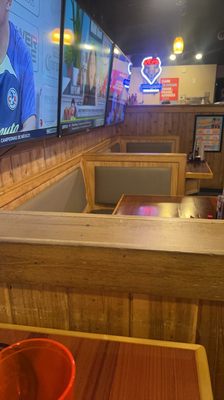 Hooters by null