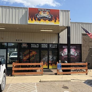 Road Hog Willy's Real Pit Bar-B-Q - Barbeque Near Me - Mount Vernon, Ohio