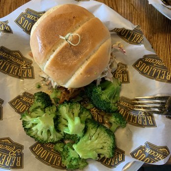 Mash'D - Barbecue rib sandwich substituting broccoli for fries - New American Near Me - Frisco, Texas Mash'D - Barbecue rib sandwich substituting broccoli for fries - New American Near Me - Frisco, Texas
