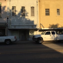 Armando's Barber Shop - Armand's Barber Shop