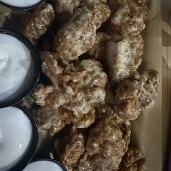 Buffalo Wild Wings - Wings - Chicken Wings Near Me - Rochester Hills, Michigan