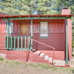Cabins At Cloudcroft