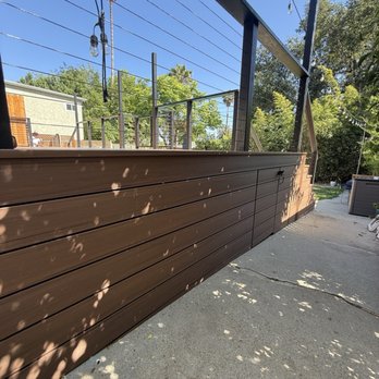 Jcg Decks - Side storage opening - Decks & Railing Near Me Jcg Decks - Side storage opening - Decks & Railing Near Me