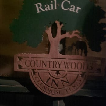 Country Woods Inn - Ask for yge rail car, really nice space to get away from it all. - Bed & Breakfast Near Me - Glen Rose, Texas