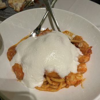 L’incontro - Italian Near Me - New York, New York
