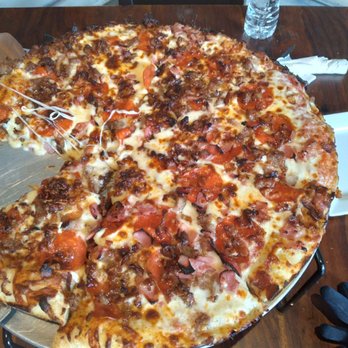 Foundry Kitchen and Bar - "Carnivore Pizza"..... done to perfection by Chef Benny! #YUM - Gastropubs Near Me - Elyria, Ohio
