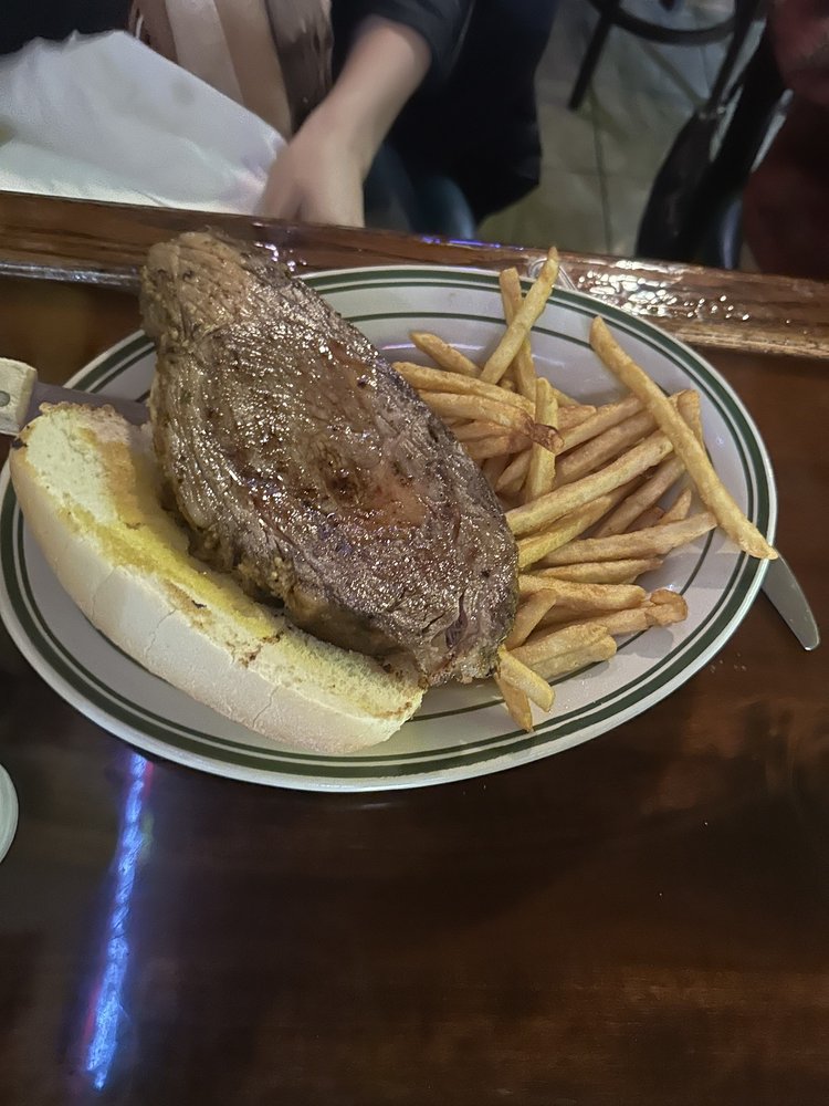 Food from Bismarck's Main Street Bar & Grill