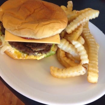 Jack Pirtles Chicken - Double Cheeseburger with fries. - Chicken Wings Near Me - Memphis, Tennessee Jack Pirtles Chicken - Double Cheeseburger with fries. - Chicken Wings Near Me - Memphis, Tennessee
