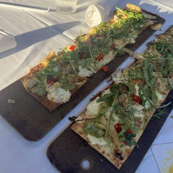 Seasons 52 - Flatbread - New American Near Me - Altamonte Springs, Florida Seasons 52 - Flatbread - New American Near Me - Altamonte Springs, Florida