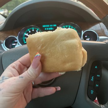 Texas Roadhouse - Now cut 3/4 of this off and that's what they just served me but once I talk to the manager and she saying that she brought me more rolls - Steakhouses Near Me - Mobile, Alabama